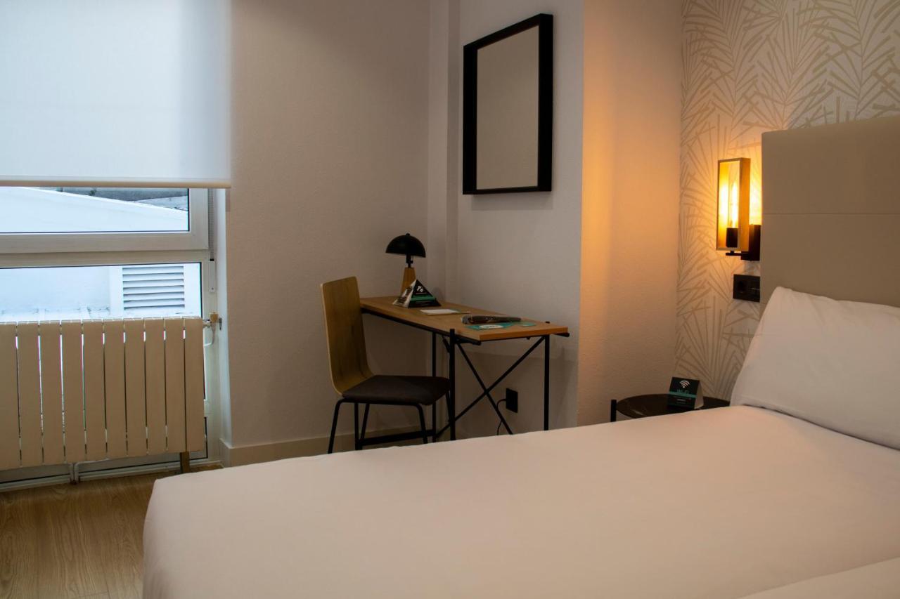 Hotel Alda Orzán A Coruña Kültér fotó