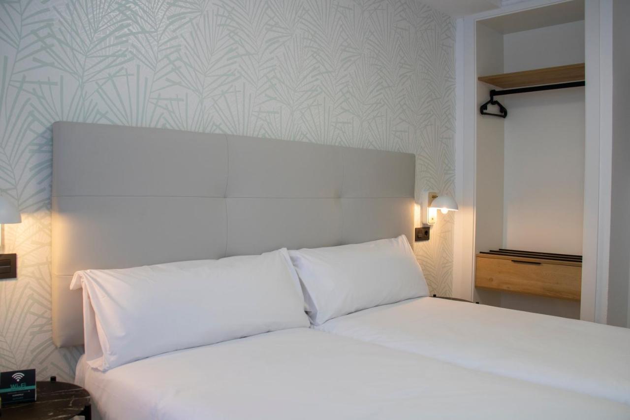 Hotel Alda Orzán A Coruña Kültér fotó